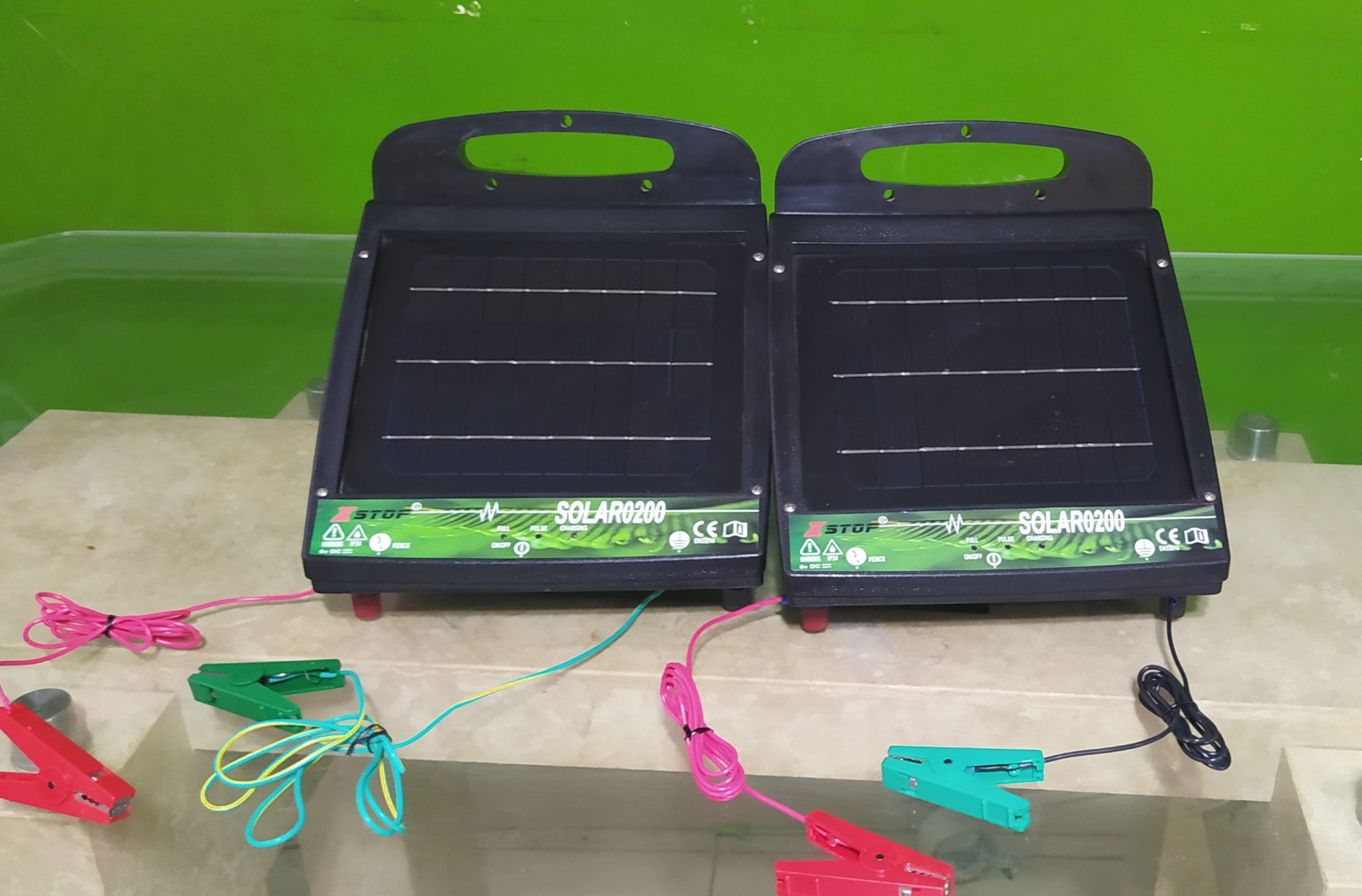 Energizador Solar para Cerco electrico de Ganado
