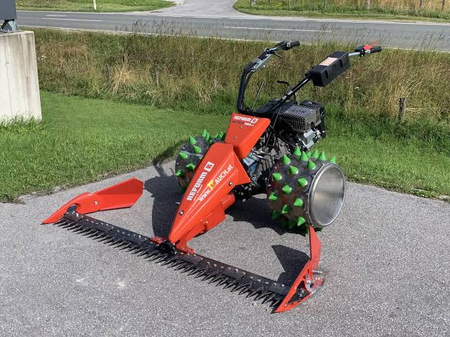 Motech CM816 Segadora de Forrajes